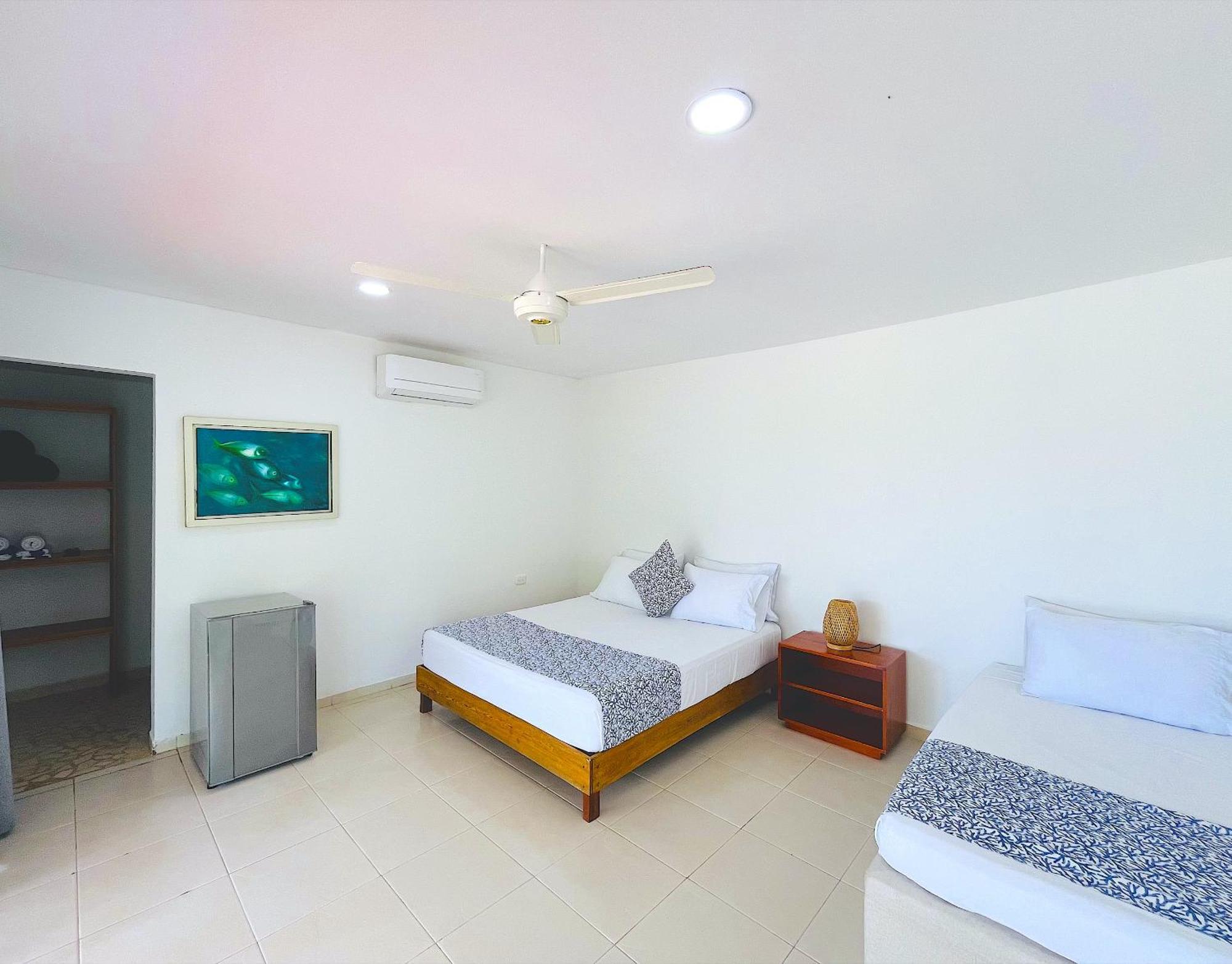 Hotel Carey Beach Baru Bagian luar foto