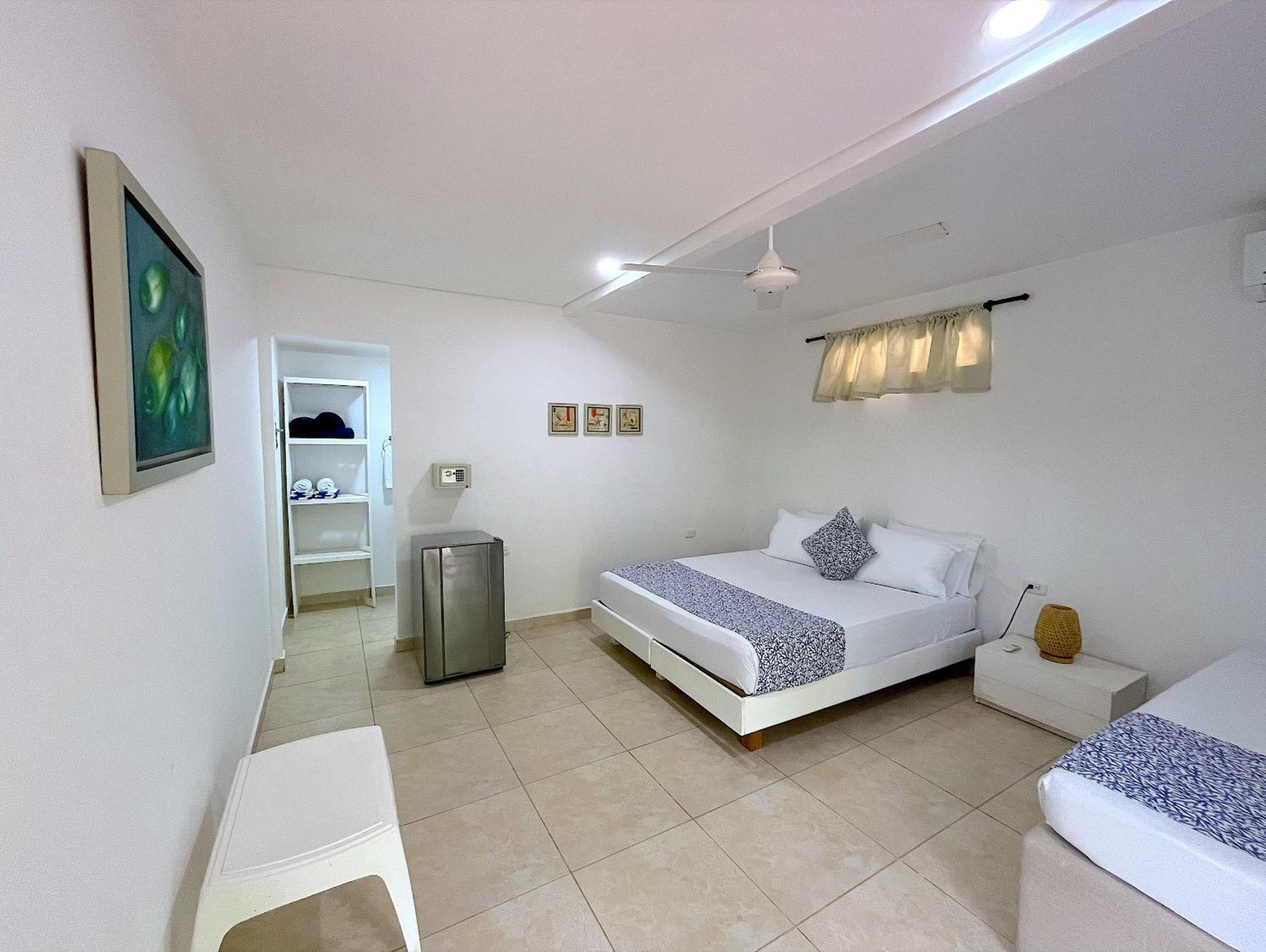 Hotel Carey Beach Baru Bagian luar foto
