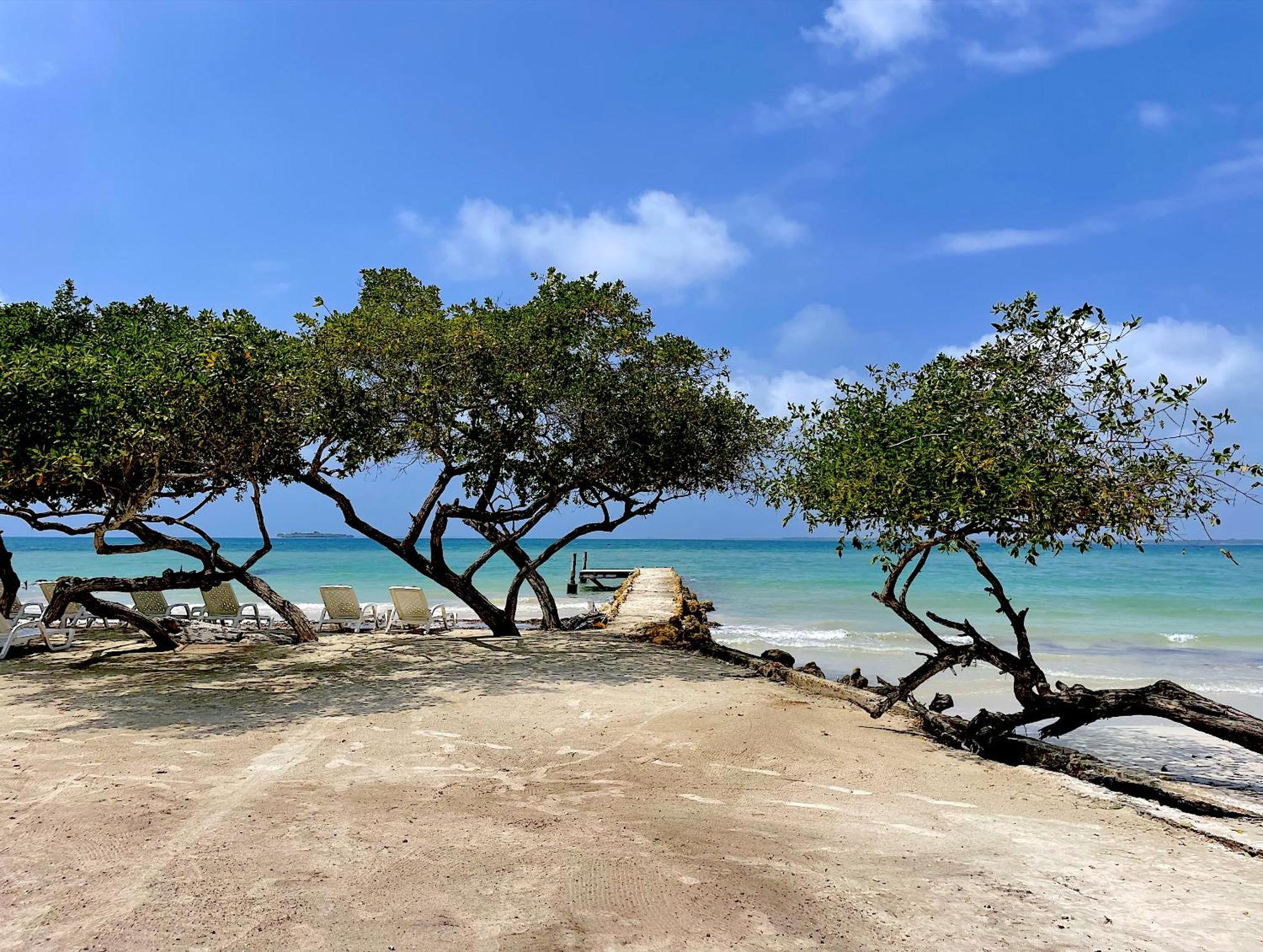 Hotel Carey Beach Baru Bagian luar foto