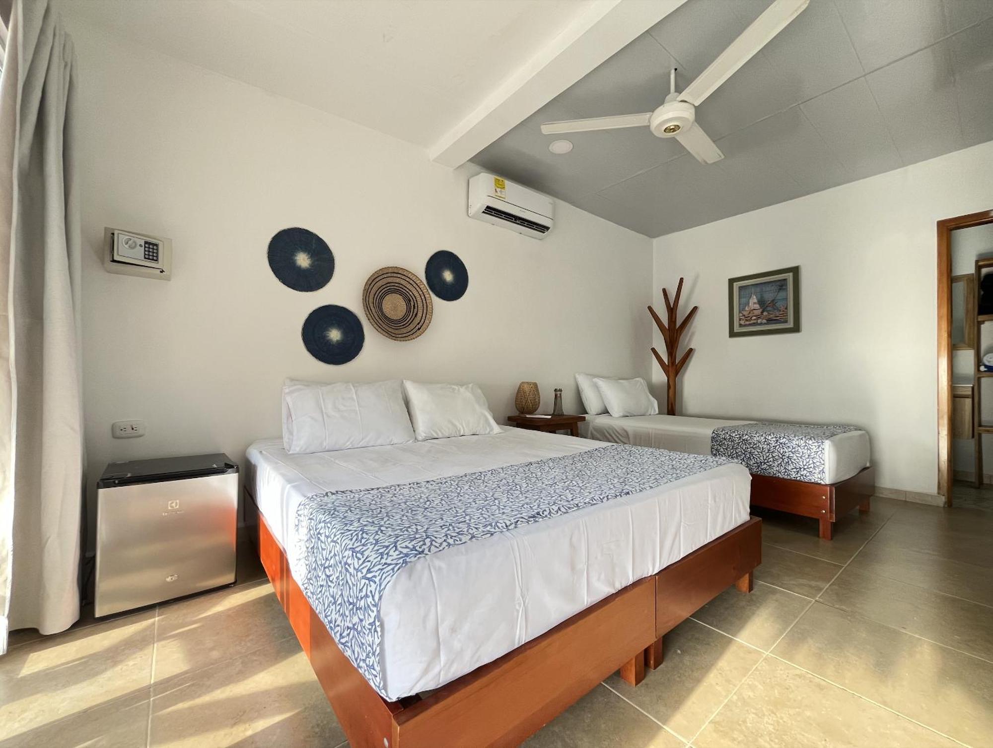Hotel Carey Beach Baru Bagian luar foto