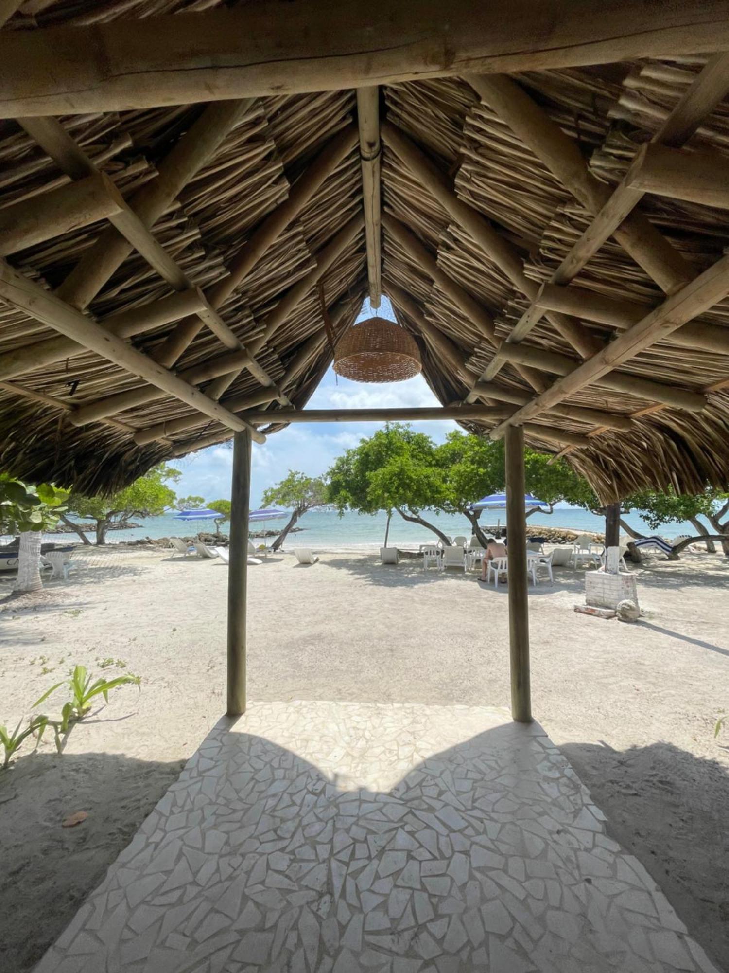 Hotel Carey Beach Baru Bagian luar foto