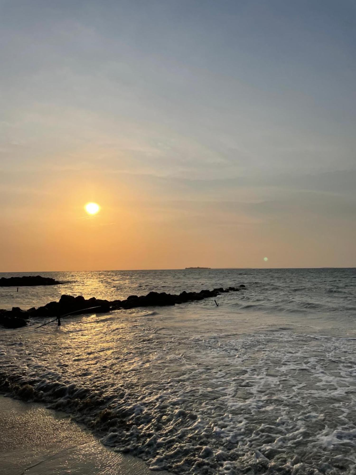 Hotel Carey Beach Baru Bagian luar foto
