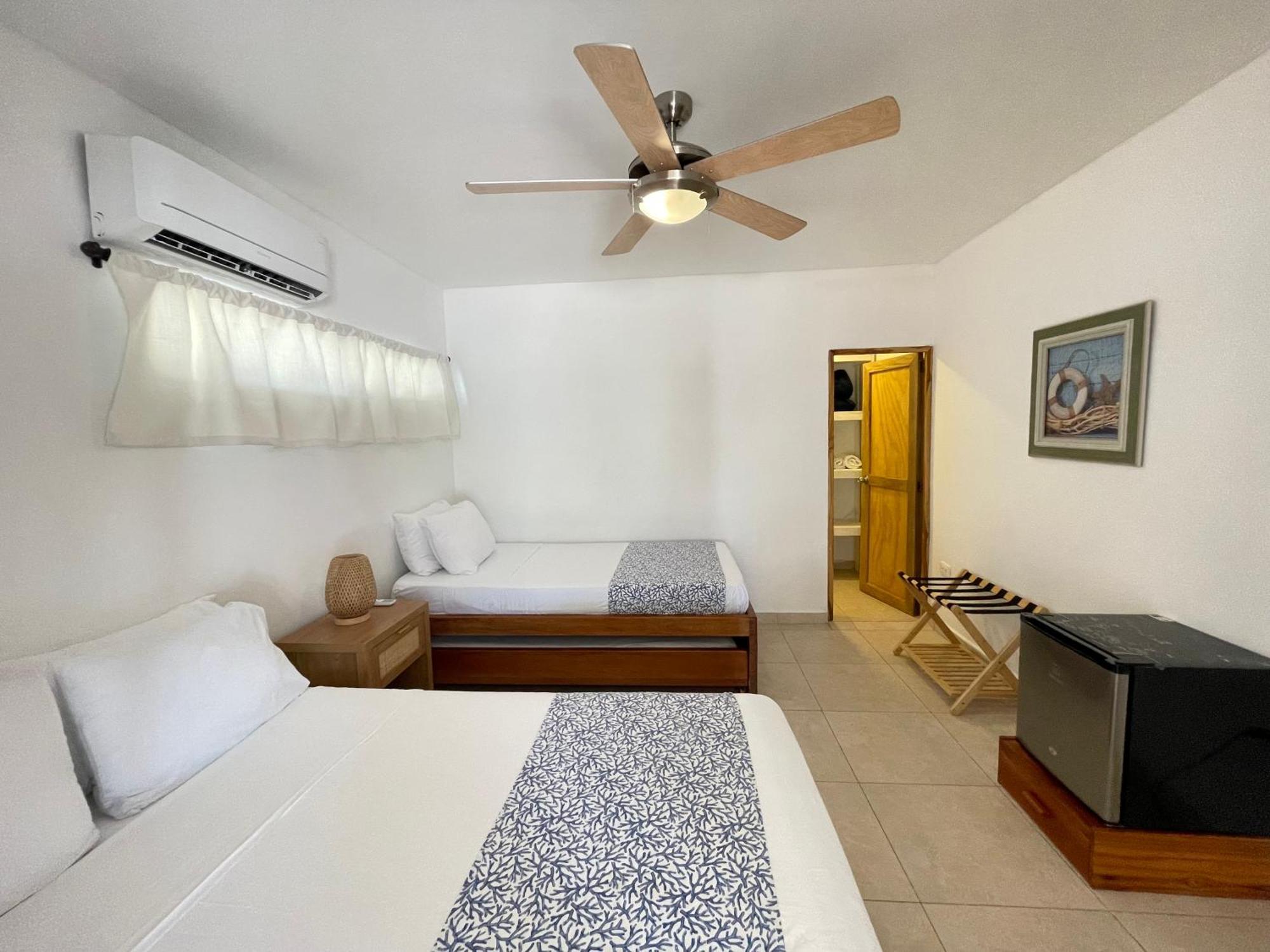 Hotel Carey Beach Baru Bagian luar foto