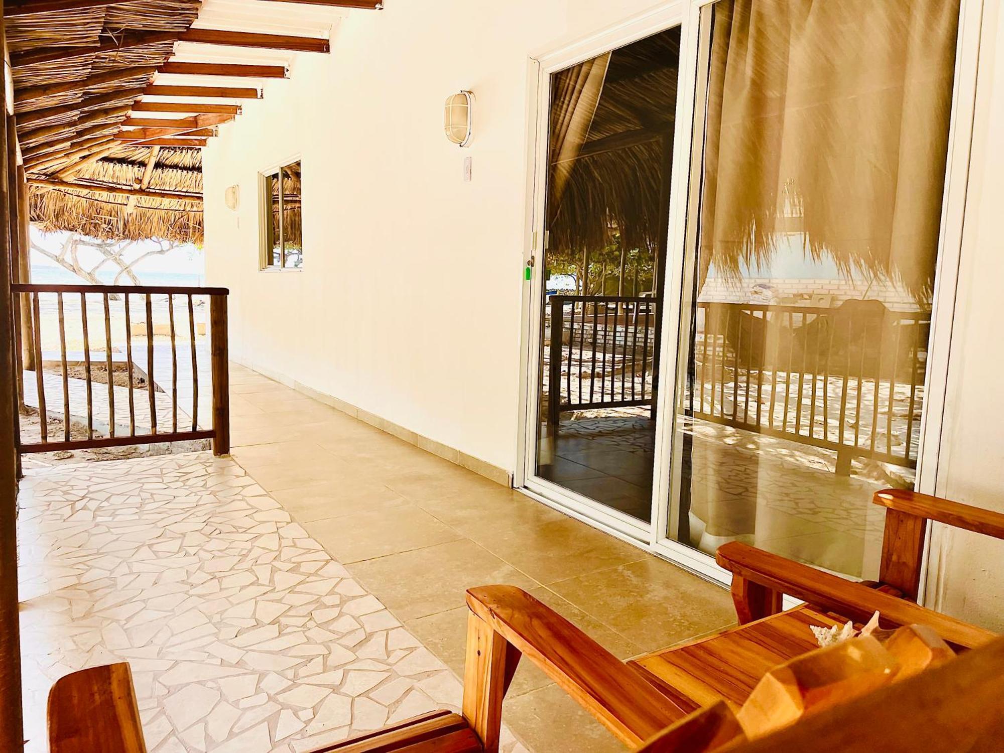 Hotel Carey Beach Baru Bagian luar foto