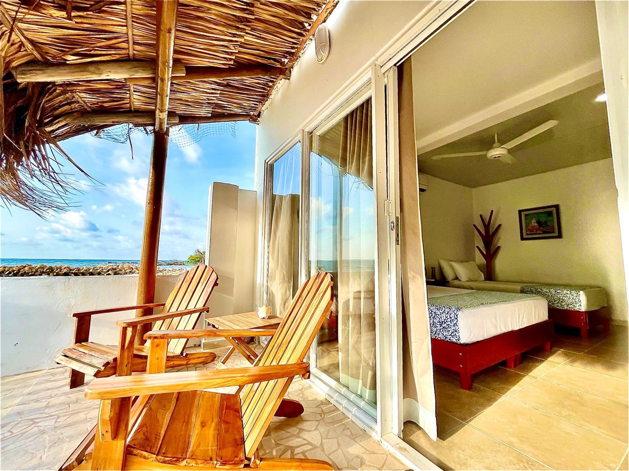 Hotel Carey Beach Baru Bagian luar foto