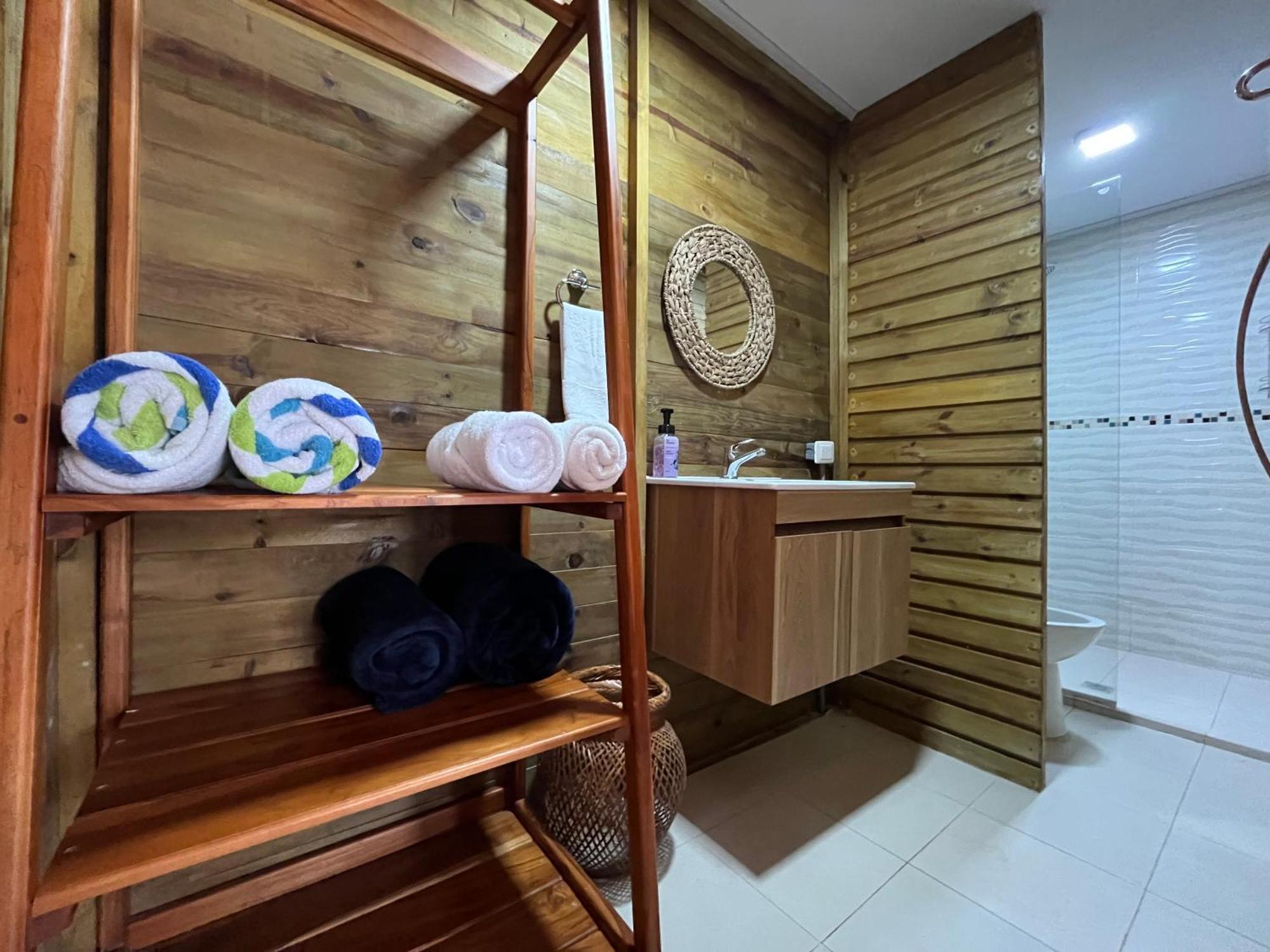 Hotel Carey Beach Baru Bagian luar foto