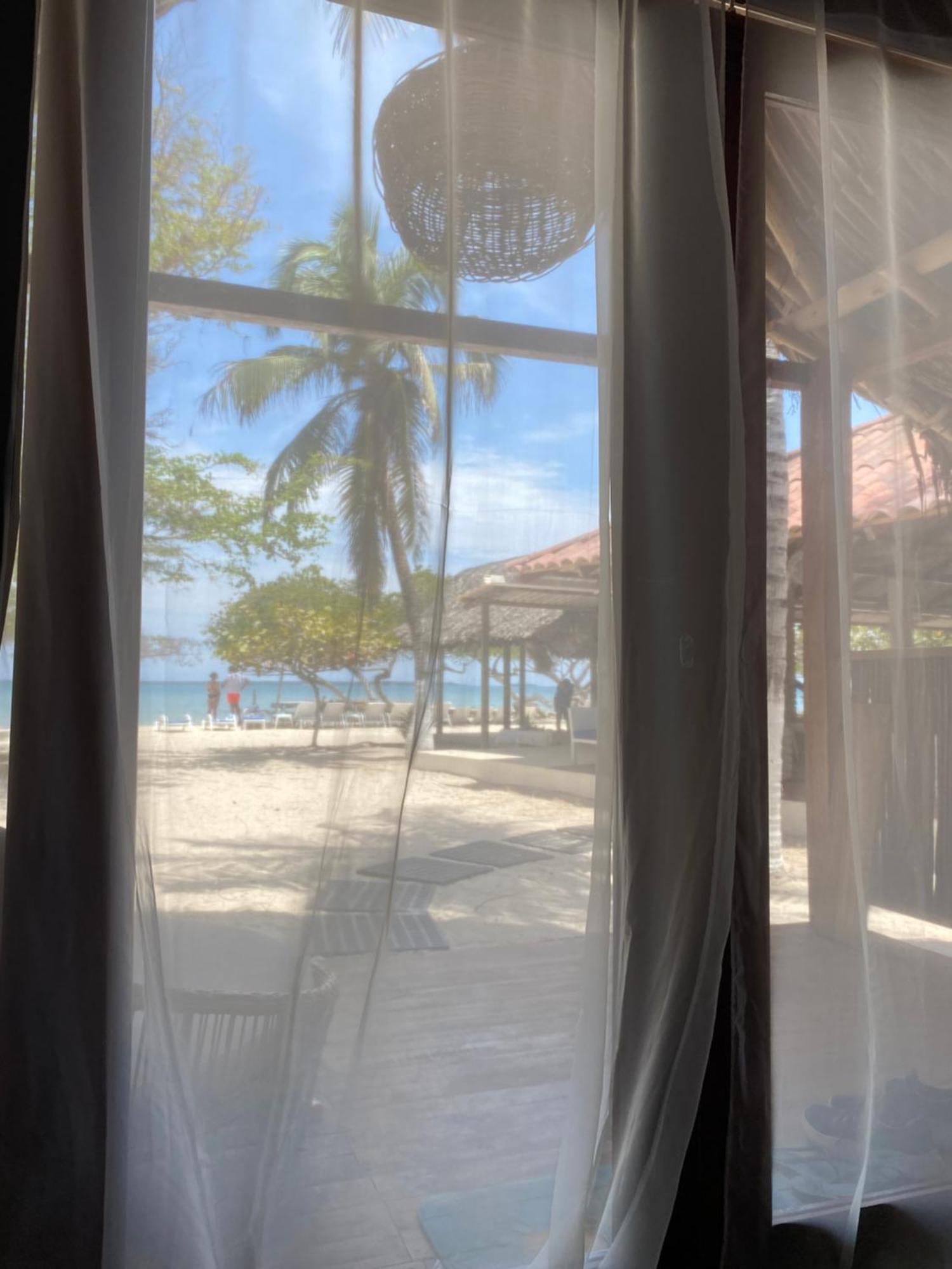 Hotel Carey Beach Baru Bagian luar foto