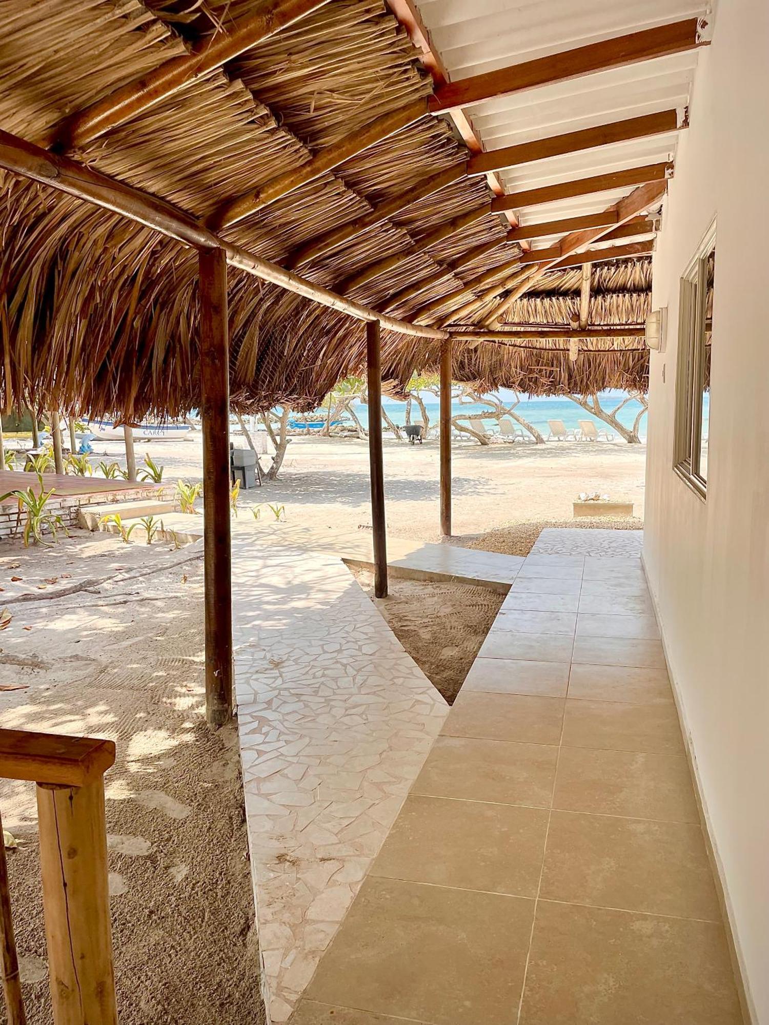 Hotel Carey Beach Baru Bagian luar foto